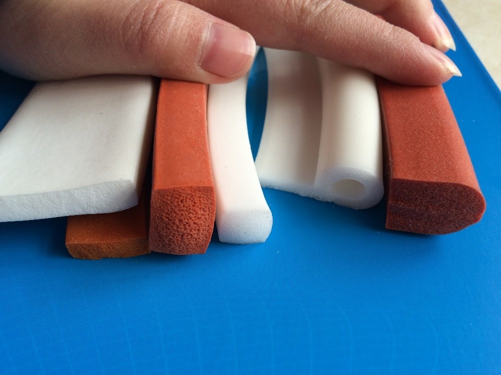 Low Hardness Silicone Foam Strip , Extruded Silicone Foam Sealing Strip