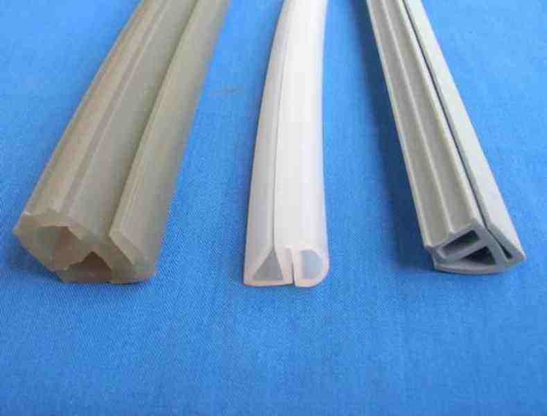 Maintenance Free Silicone Seal Strip , Platinum Cured Silicone Extruded Profiles
